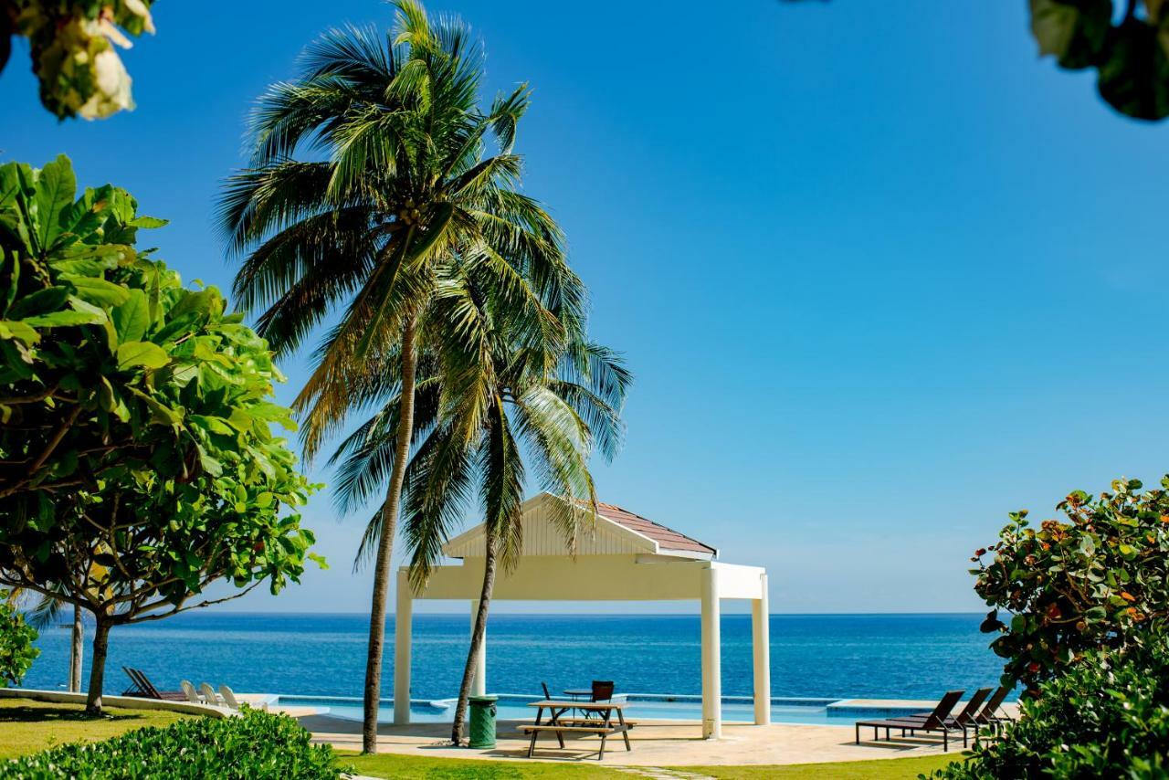 Penthouse At Whispering Seas Apartment Ocho Rios