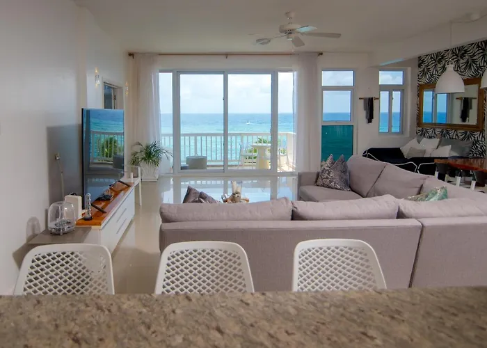 Ocho Rios Penthouse At Whispering Seas