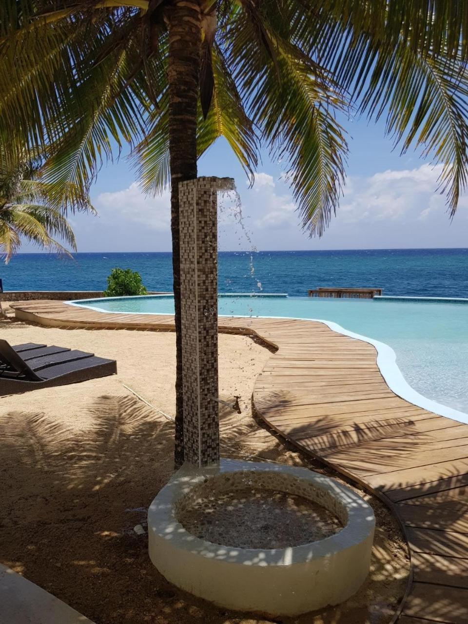 Apartment Penthouse At Whispering Seas *
